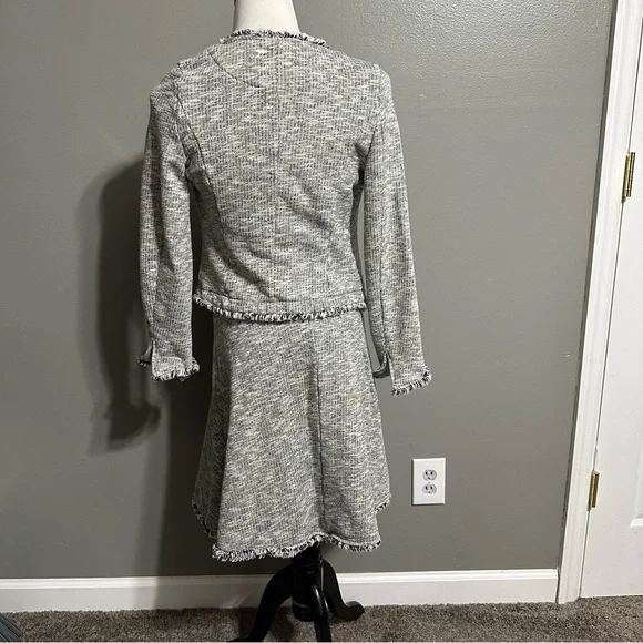 Daily thread women’s size extra‎ small, two-piece skirt and jacket set - Picture 5 of 14